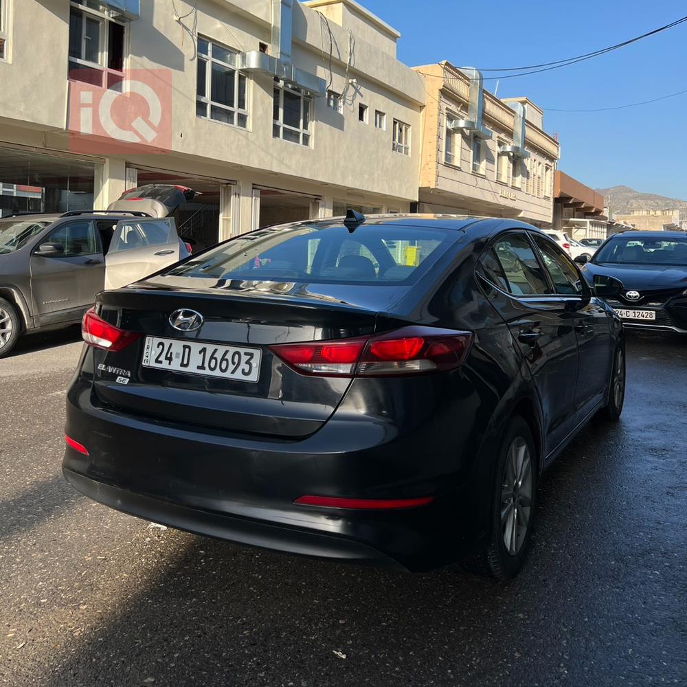 هيونداي النترا
